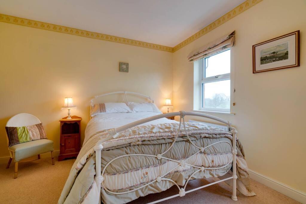 Barley Cottage Whittington  Bagian luar foto